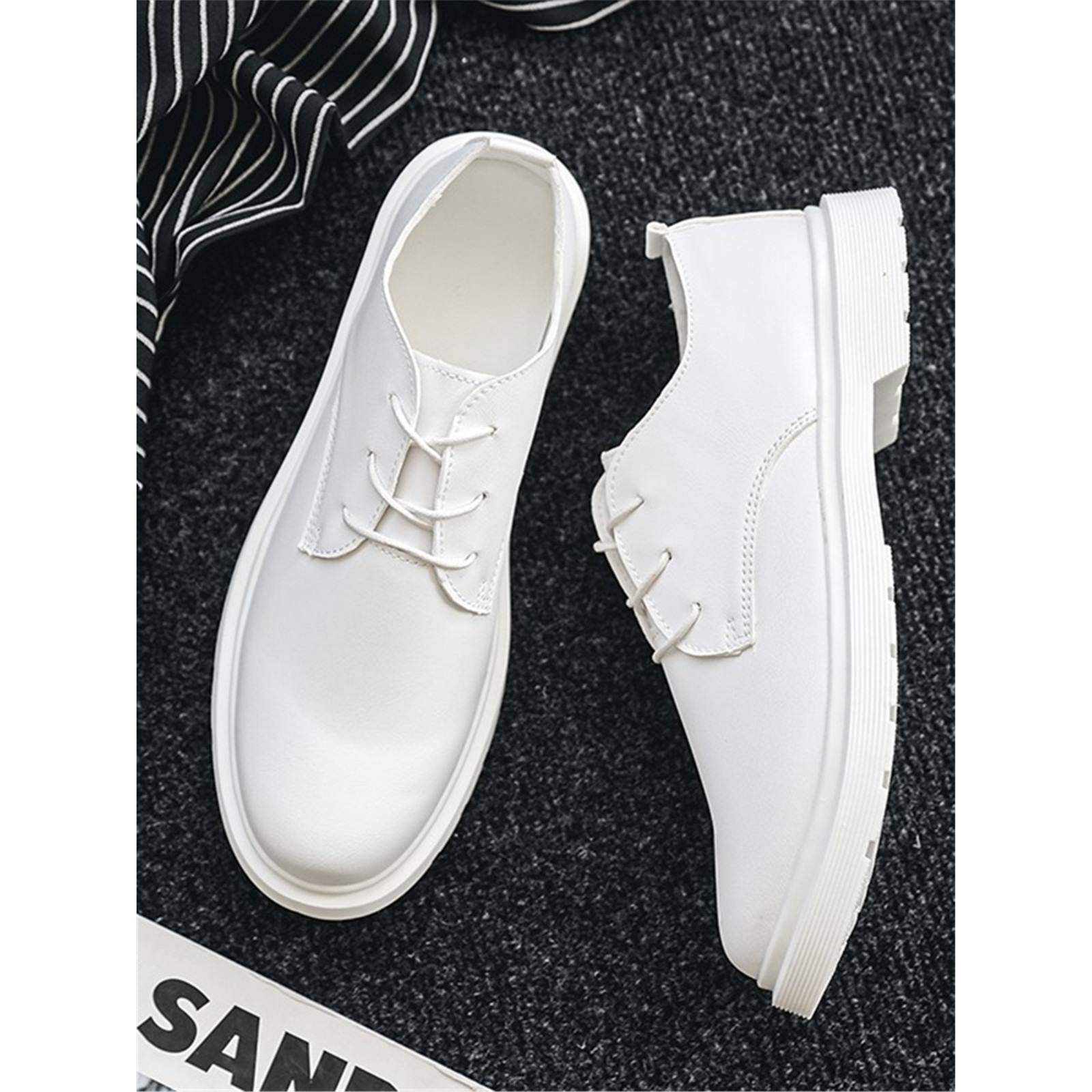 全白色小皮鞋男生商务西装工作上班学生青年结婚伴郎摄影英伦潮鞋