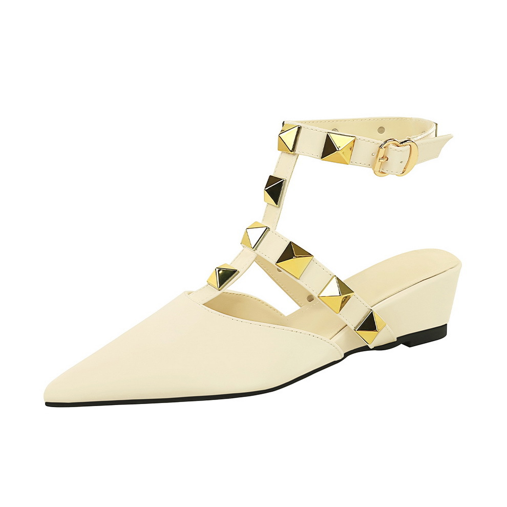599-19 French Style Wedge Heel Pointed Toe Sandals For Women Classic Rivet Design One-Strap Comfortable Closed-Toe_vogvips.com