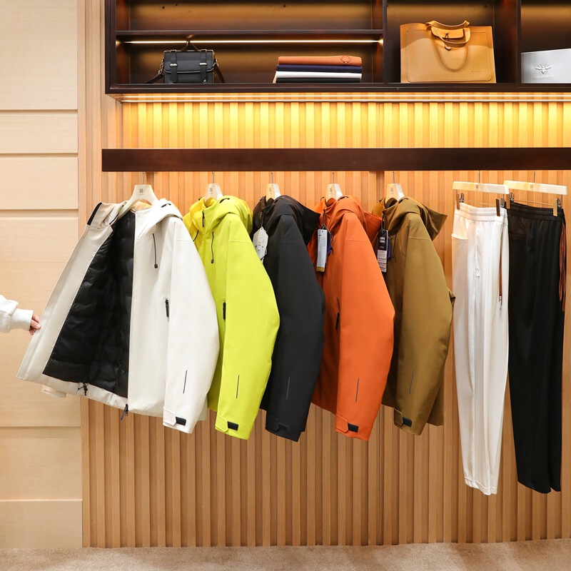 Di Series Seamless Laminated 90 Velvet! Autumn and Winter Men's Lightweight Outdoor Windproof and Warm Hooded down Jacket