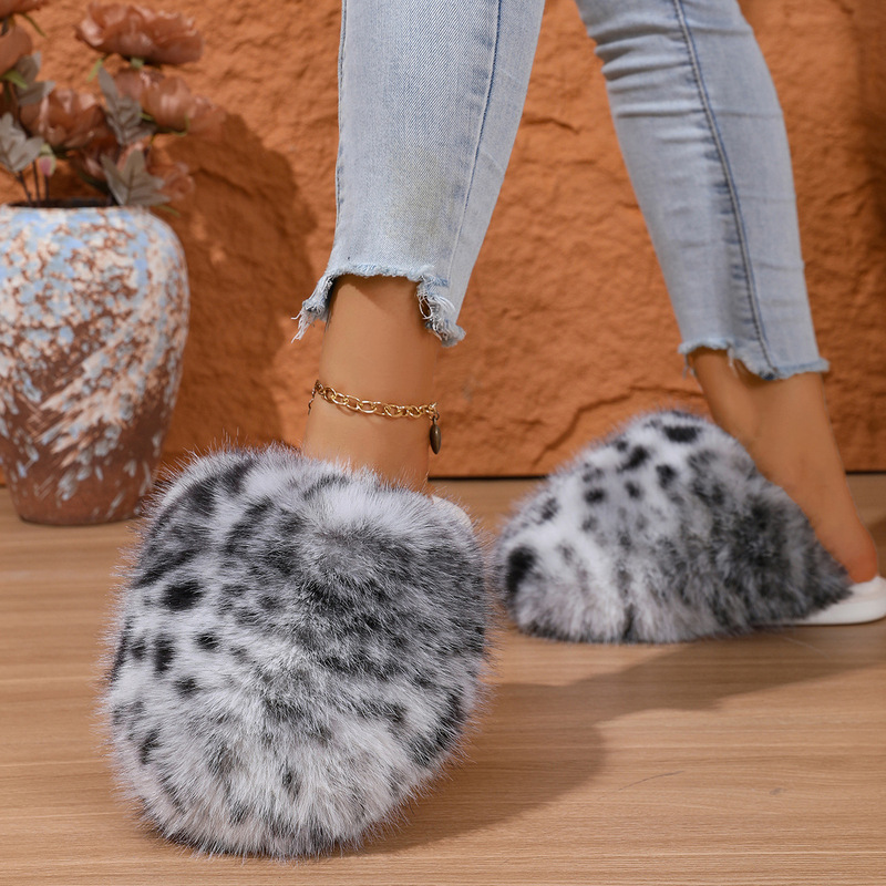 Fluffy Fur Slippers for Women, Autumn and Winter Fashion Leopard Print, Large Size, New Flat-Bottomed Closed-Toe Warm Cotton Slippers Fluffy Fur Slippers for Women, Autumn and Winter Fashion Leopard Print, Large Size, New Flat-Bottomed Closed-Toe Warm Cotton Slippers