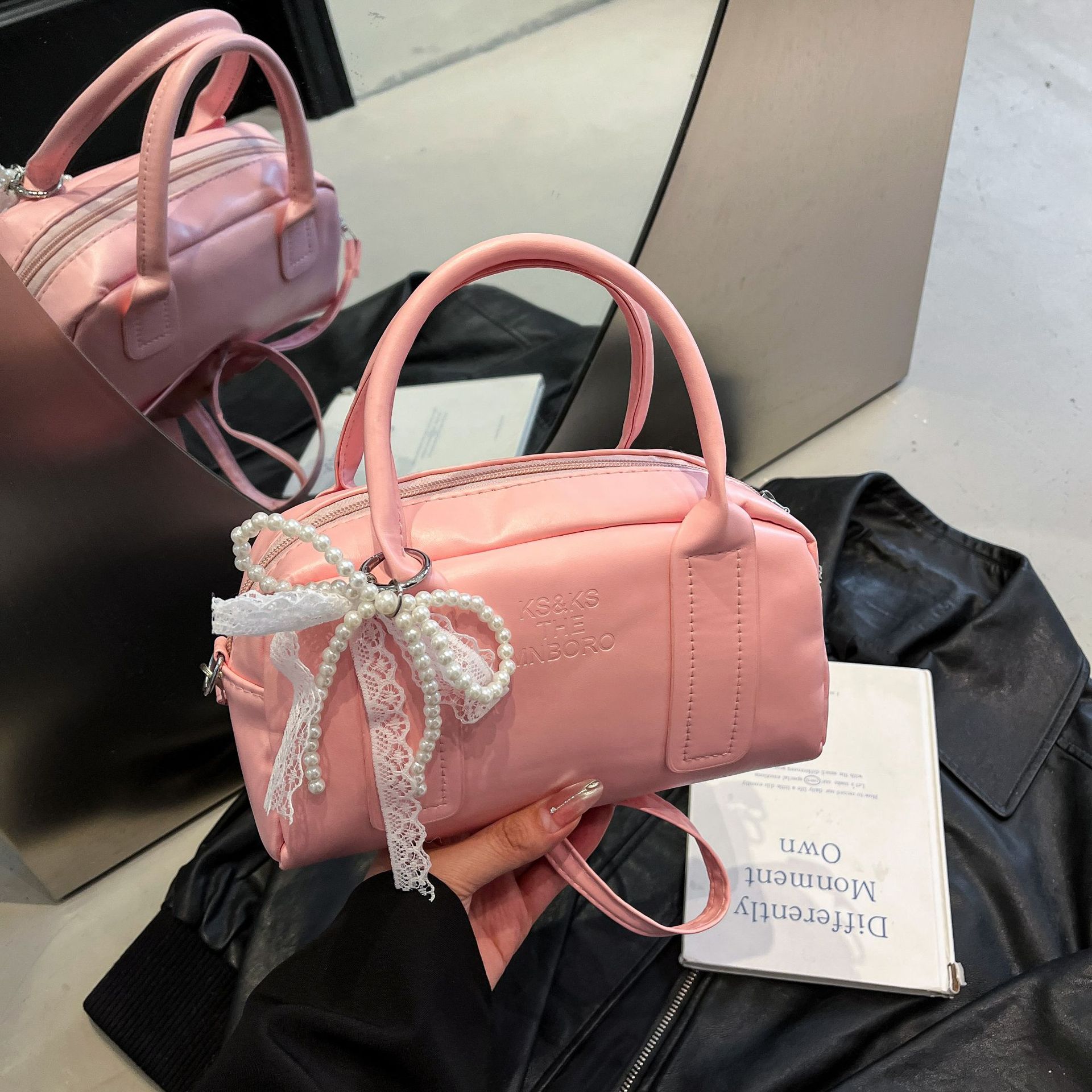 Retro Women's Shoulder Bag Versatile Boston Crossbody Handbag_voghion.com