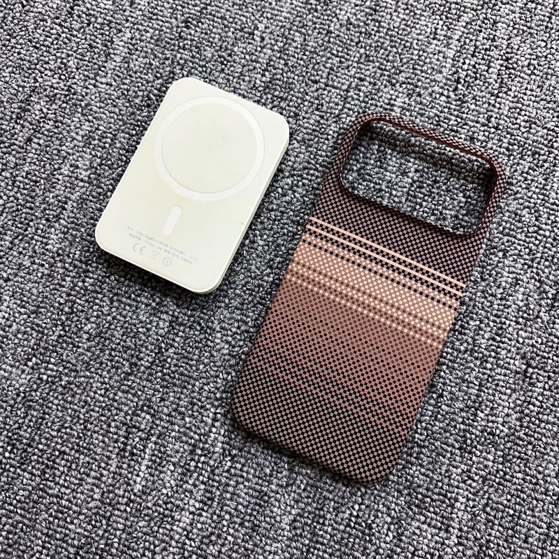 适用iPhone17pro手机壳磁吸凯夫拉纹碳纤维苹果15p半包磨砂保护套|undefined