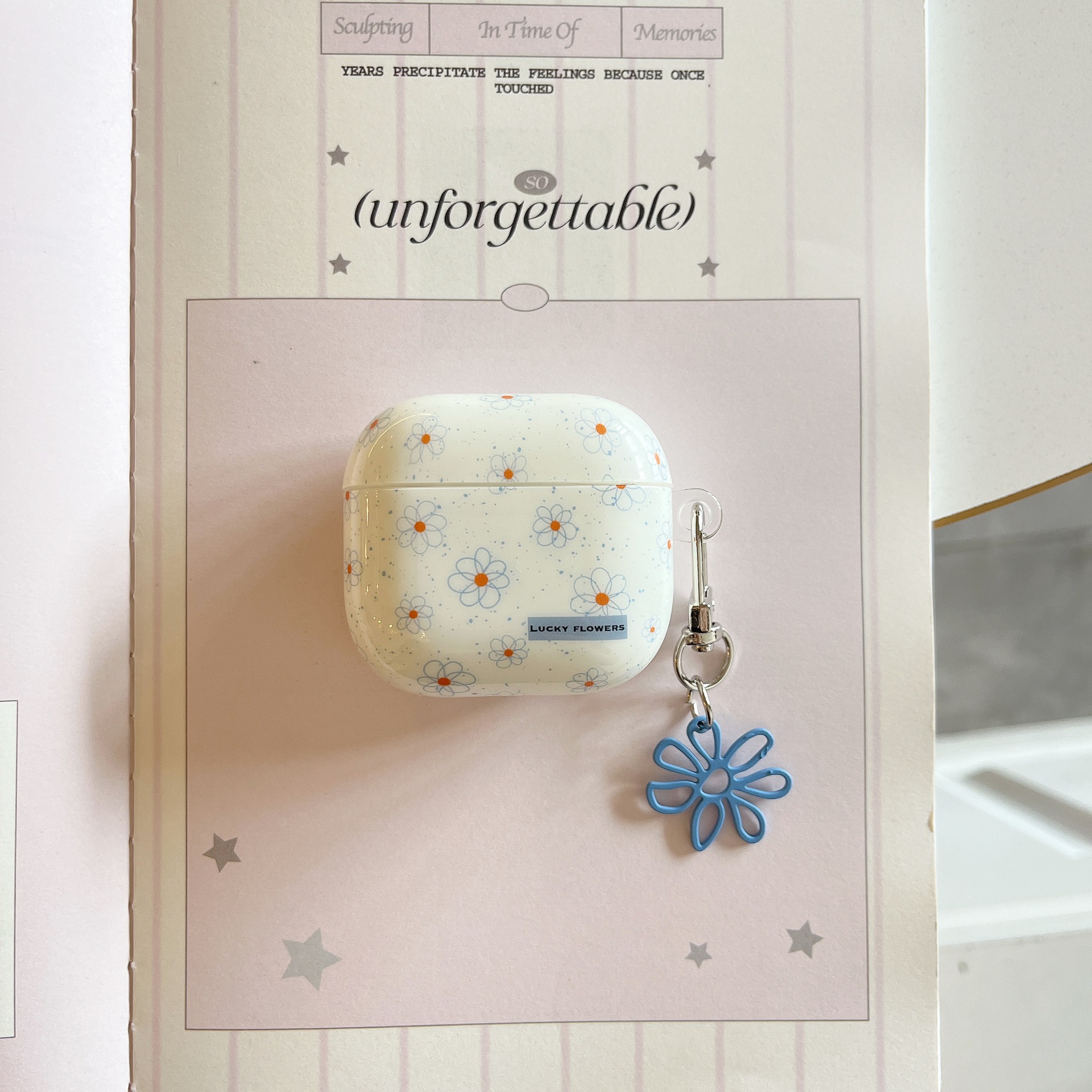 Salpicaduras de tinta pequeñas flores frescas para airpod1/2 funda para auriculares Bluetooth Pro2 funda para auriculares airpod3/4 colgante