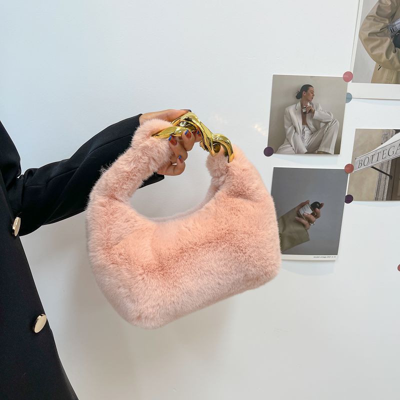 Bolso de mano de cadena de felpa, diseño nicho nuevo de otoño e invierno, bolso pequeño versátil para mujer, gran capacidad, estilo ins.