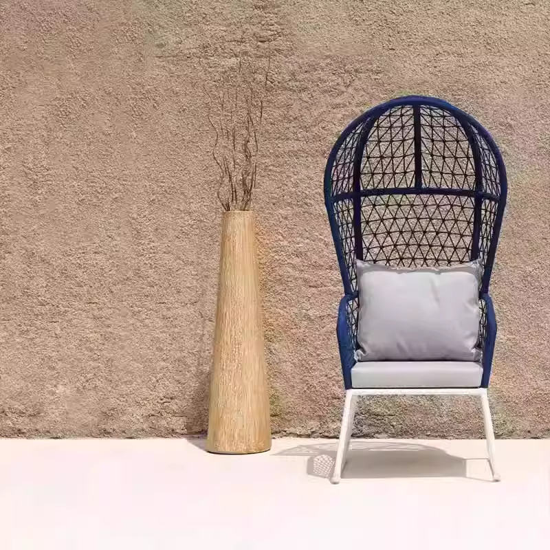 Sofá nórdico de teca al aire libre combinación de villa balcón al aire libre silla de caña ocio jardín al aire libre cuerda tejida muebles de madera maciza