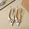 6600-K117 white's image
