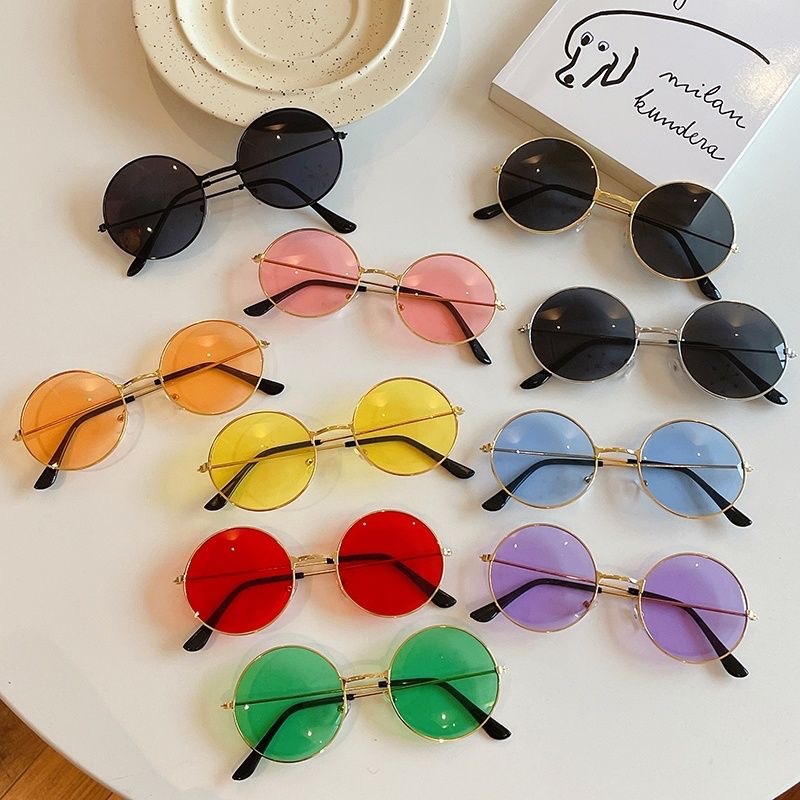 Retro marine sunglasses