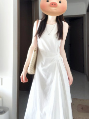 白色吊带背心连衣裙子女夏2025新款高级感巨好看独特漂亮掐腰长裙