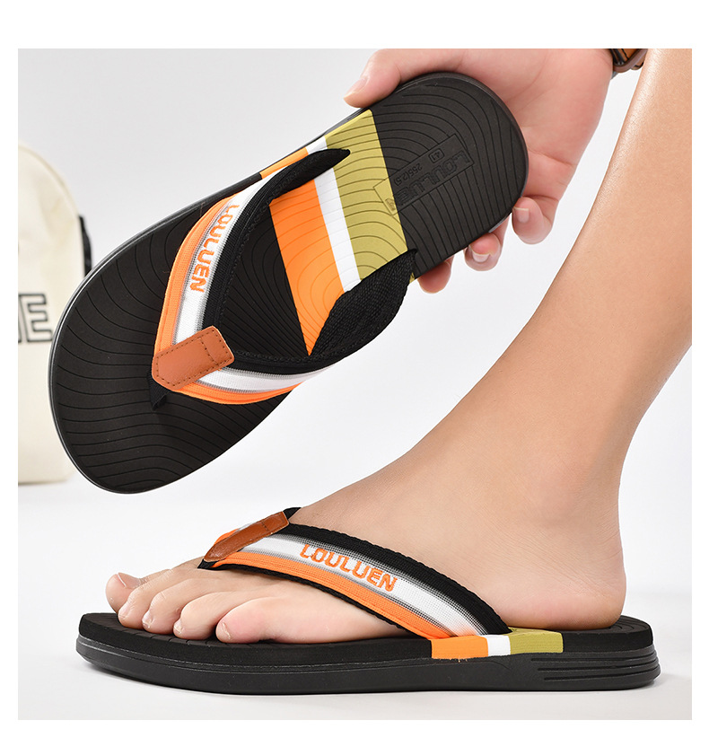 Nouveau type de tongs antidérapantes pour la plage, sandales d'extérieur à clipser pour hommes, pantoufles d'été à la mode_voghion.com