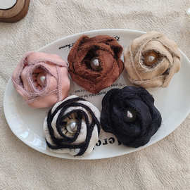 辅料半品花朵新款高级感山茶花半扎秋冬复古韩版毛线头饰鞋帽包