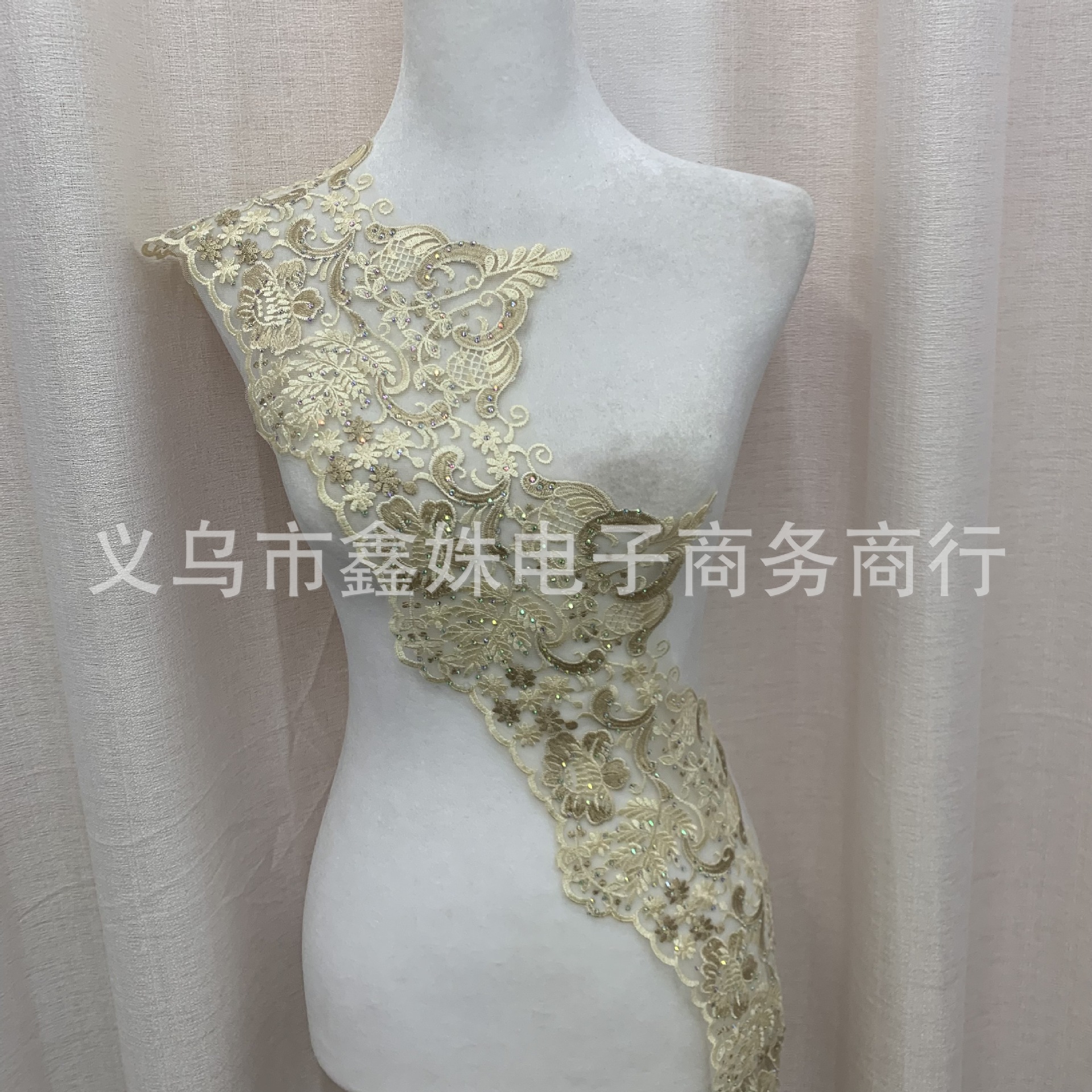 刺绣现货供钉珠亮片花边服装配件花朵花边diy服饰辅料
