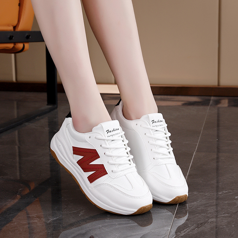 Thick-soled fashion sneaker women's 2025 spring new high school students all-match small white shoes tide cool net red explosions women's shoes