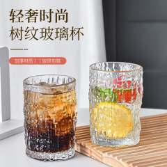 シンプルで軽い贅沢な樹皮の紋様のグラスの高い顔の価値のジュースのコップの耐熱のガラスの泡の杯の牛乳の杯のコーヒーのコップ