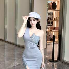 纯欲风蕾丝拼接针织吊带连衣裙女夏季收腰修身抹胸开叉包臀短裙子