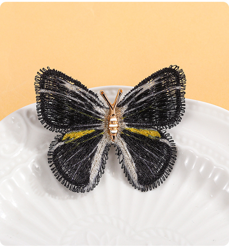 All Seasons Season Retro Classic Style Pin Butterfly Zinc Alloy Plating Women's Brooches