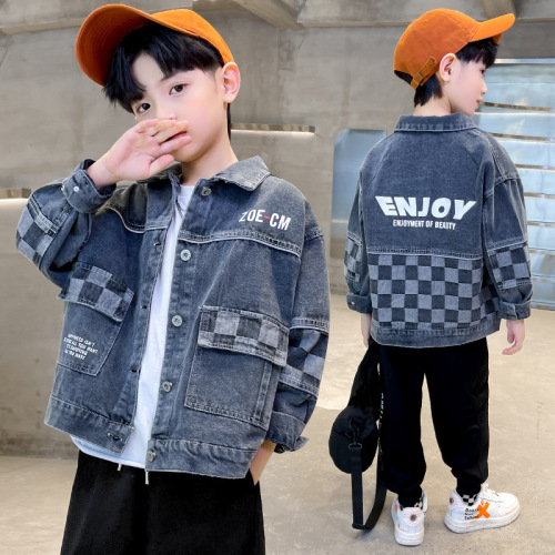Stylish unisex children's spring jackets for kids, with a trendy and cool design, perfect for fashion-forward children.
