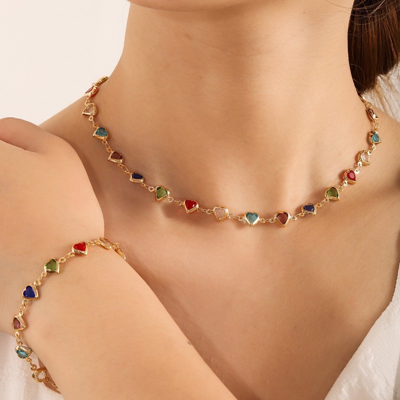 European and American Cross-Border Retro Personality Clavicle Chain Peach Heart Colorful Necklace Simple Light Luxury Niche Small Multi-Chain Jewelry European and American Cross-Border Retro Personality Clavicle Chain Peach Heart Colorful Necklace Simple Light Luxury Niche Small Multi-Chain Jewelry