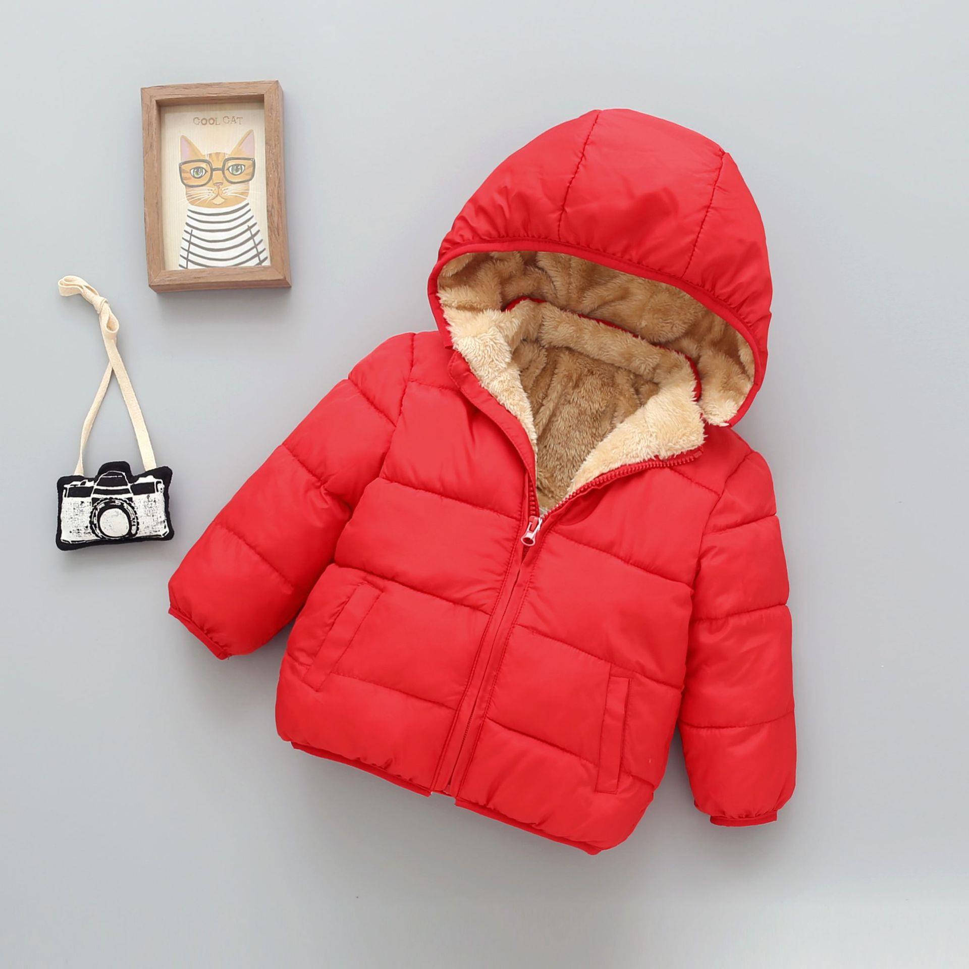 Abrigo acolchado de algodón para niños Abrigo acolchado de algodón engrosado para niños y niñas Abrigo acolchado de algodón con forro polar para bebés Abrigo de invierno al por mayor