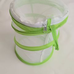 子供の屋外の手提げ桶の蝶のかごの昆虫のかごは桶の植物のかごのおもちゃの桶を収納してかごを観察します。