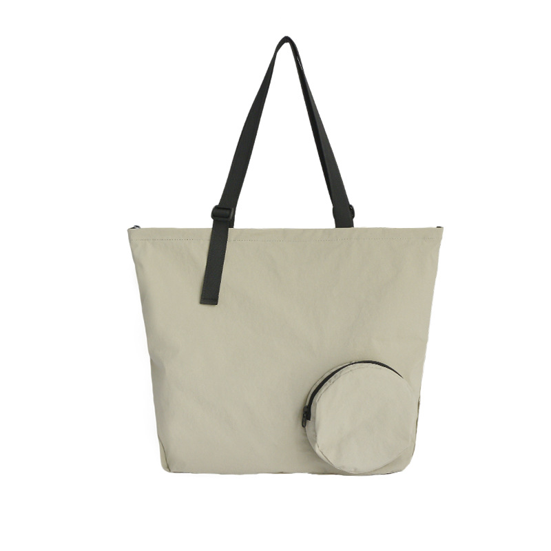 로고가 없는 카키색