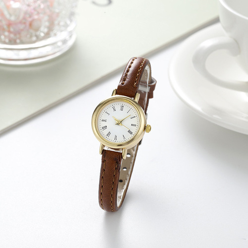 Ladies' New Simple PU Strap Quartz Watch with Roman Scale, Small and Fashionable, Amazon Lady, In Stock, One Piece Drop Shipping