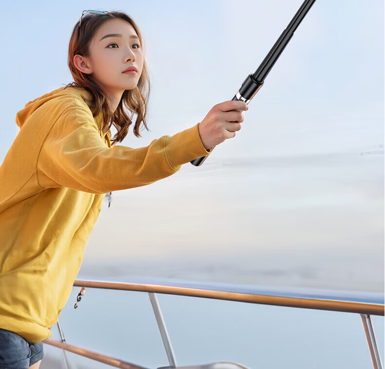 R1 Selfie Stick Phone Multi-function Support Stand Bluetooth Remote Control Telescopic All-in-One Live Streaming Stand Mini Artifact Portable