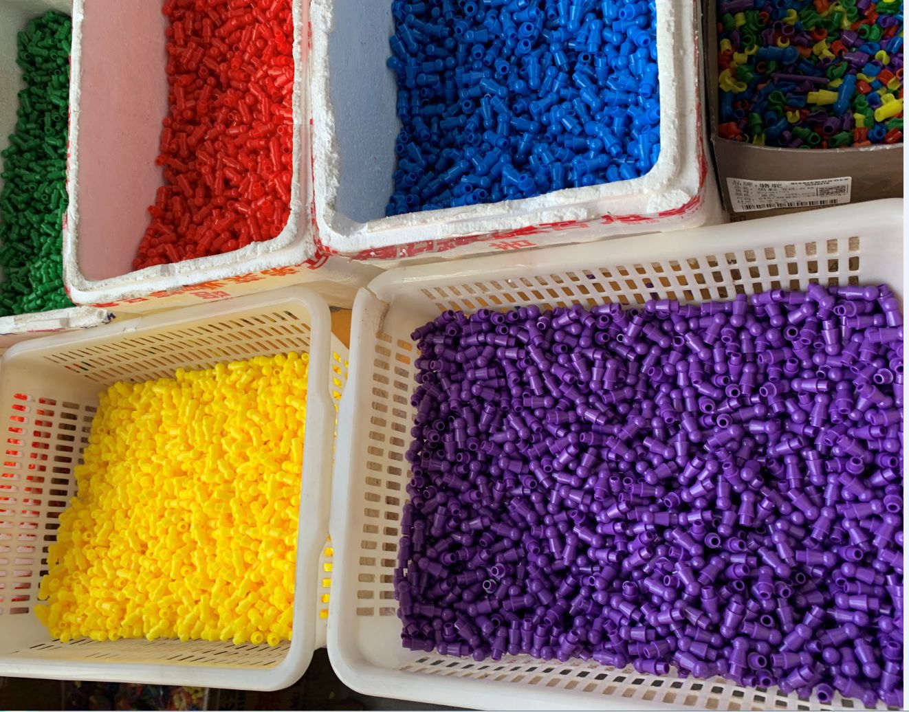 Checkers wooden toy gobang flying chess wooden dice chess suit humanoid chess board game accessories