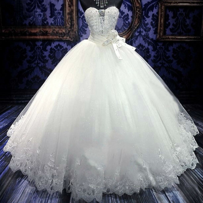 AliExpress 2022 autumn women's long dream wedding dress waist sleeveless white wedding dress factory wholesale