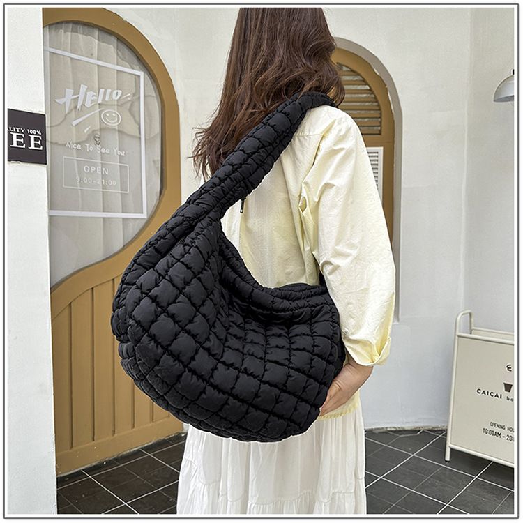 Korean Cloud Bag, Women's Lazy Style Shoulder Bag Pleated Handbag Large Capacity Single Shoulder Casual Bag_voghion.com
