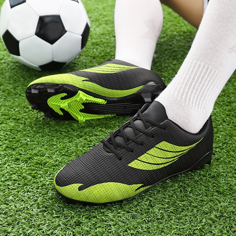 子供用サイズ 31-45 プロフェッショナルトレーニングサッカーシューズロートップレザースパイクサッカースニーカーロートップユースシューズ|undefined