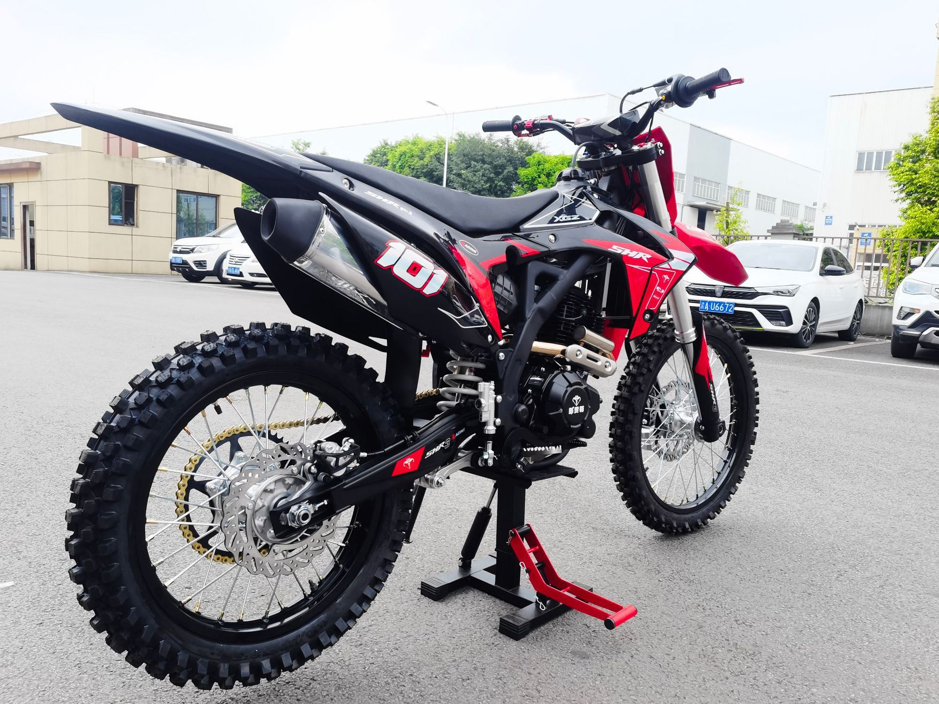 New Xgzshr2Cb300 Off-Road Racing Vehicle with Zongshen Engine, 300Cc All-Terrain Off-Road Motorcycle