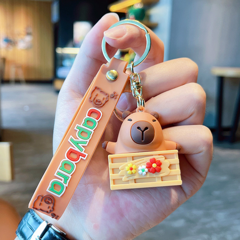 漫画カピバラカピバラキーホルダーペンダントクリエイティブかわいい人形カップル車のペンダント小さなギフト卸売|undefined