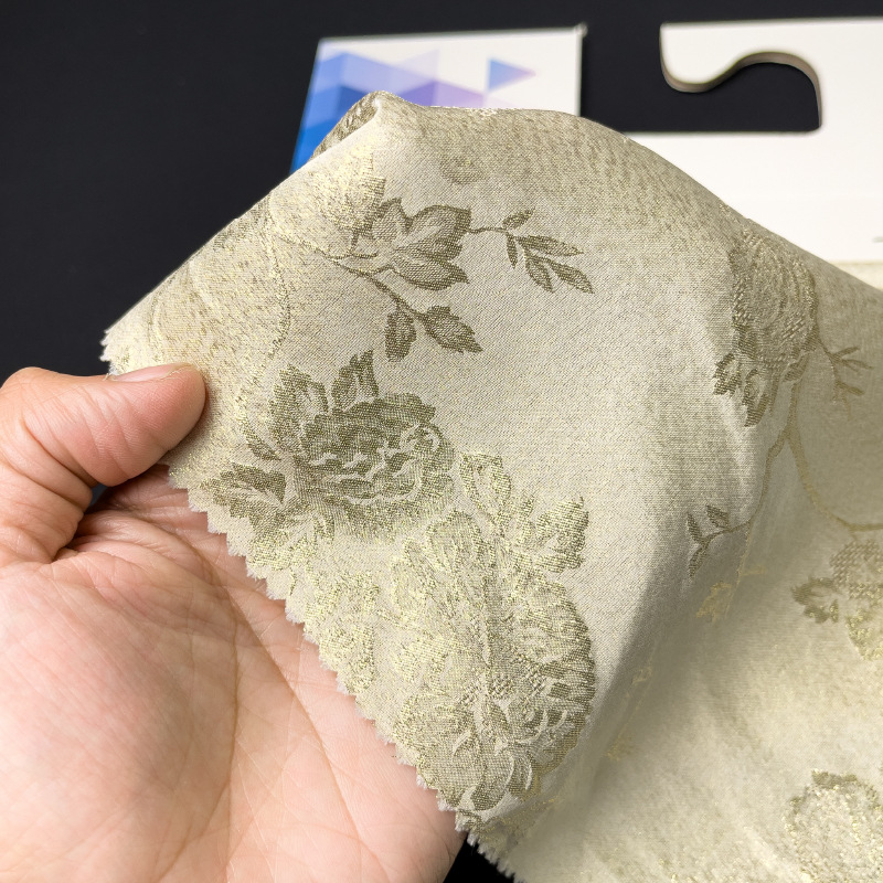 13 mm 140 puerta de ancho 71% seda de morera 29% seda de oro tela de seda rosa de vid dorada tela jacquard FD6531