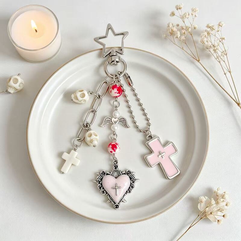 Original Gothic Cross Keychain with Heart and Skull Design, Bag Pendant, Sweet and Cool Niche Personality Phone Strap Wholesale Original Gothic Cross Keychain with Heart and Skull Design, Bag Pendant, Sweet and Cool Niche Personality Phone Strap Wholesale