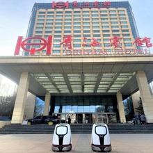 Robint��ص¾Ƶ���ՙC���˿ɳ����ͨ�^�l�C�Ԅ��T����C����