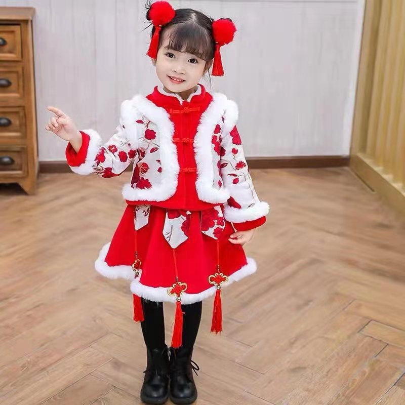 Hanfu Winter Girls 2024 Nuevos niños Feliz año nuevo Año nuevo Saludos de Año Nuevo Chica Año Nuevo Estilo chino Traje Tang Invierno