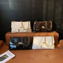 ����Ů2026�����¿�͹Ŵ�����ͨ��С������񽑾�朗l�μ�б���