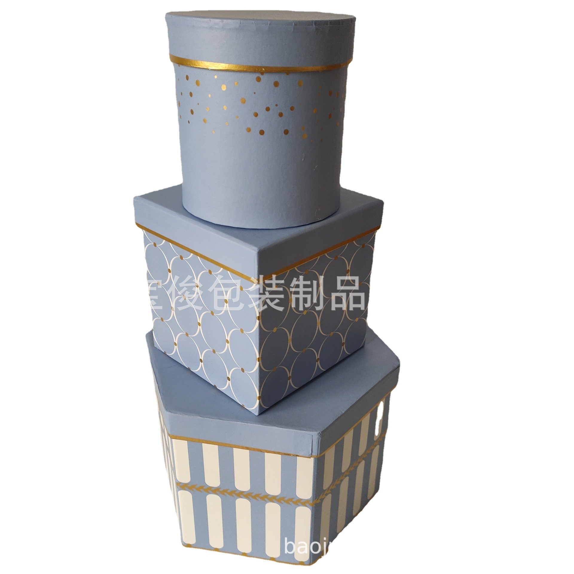 La fábrica hace toda clase de cajas redondas hechas a mano, cajas en forma de corazón, cajas hexagonales, toda clase de cajas especial-formadas, empaquetado del regalo del día de fiesta