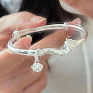 �Q�����⸣�����CŮ��С�����p�������L���{���C����Ů�����նY��