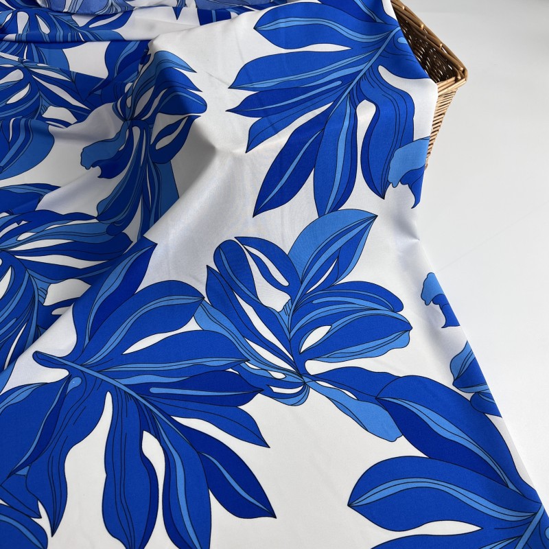 2024 nuevo estilo tela estampada elástica de cuatro lados viajes vacaciones estilo playa pantalones tirantes vestido ropa tela