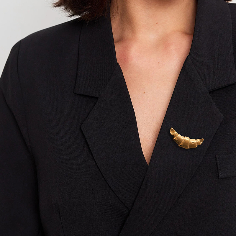 elite brooch stainless steel
