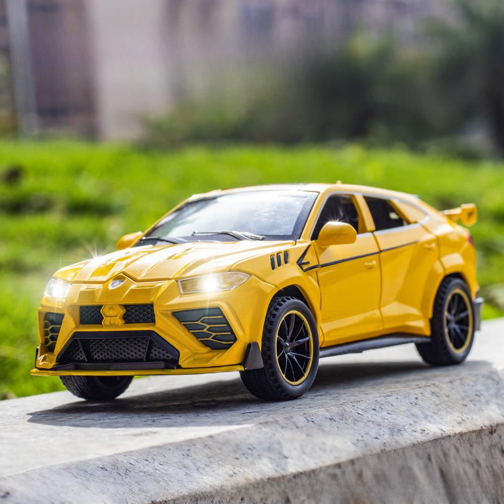 [盒]新奧1:32蘭博URUS 越野車SUV仿真合金聲光回力模型車六門可開