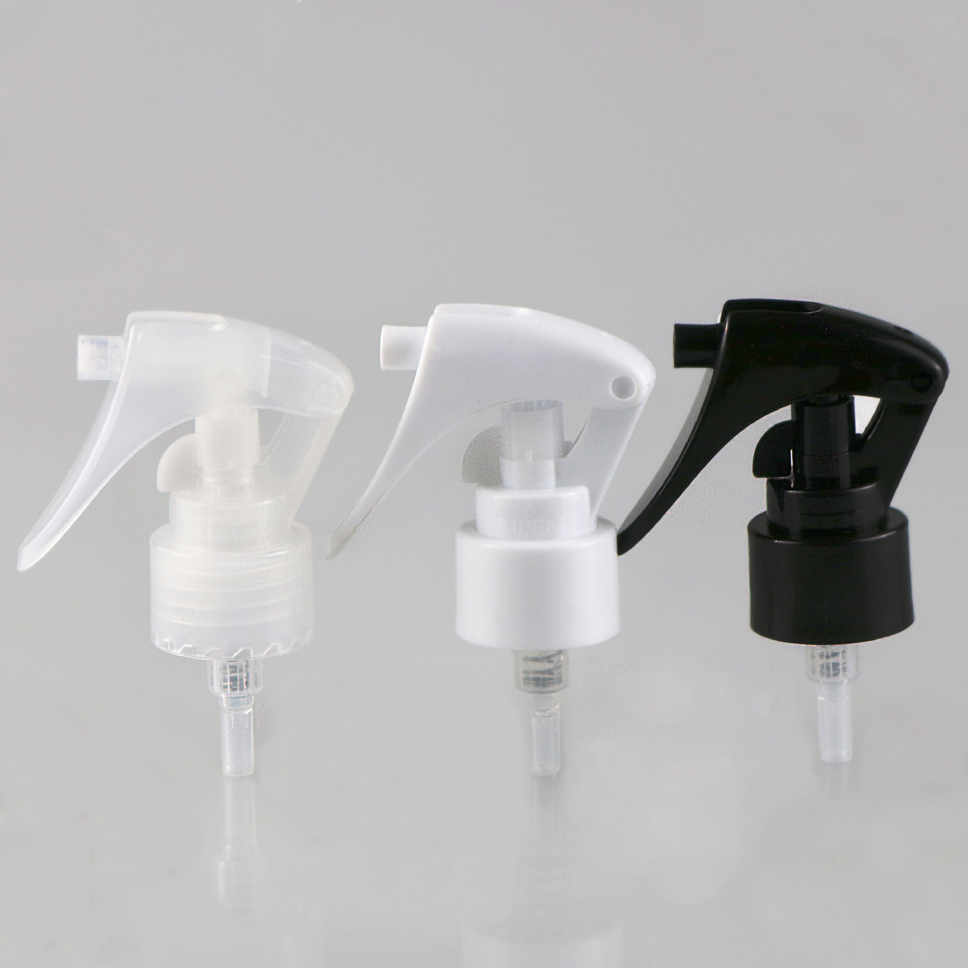 厂家供应 白色小老鼠头 细雾喷头 卡扣小老鼠喷雾头化妆乳液喷头