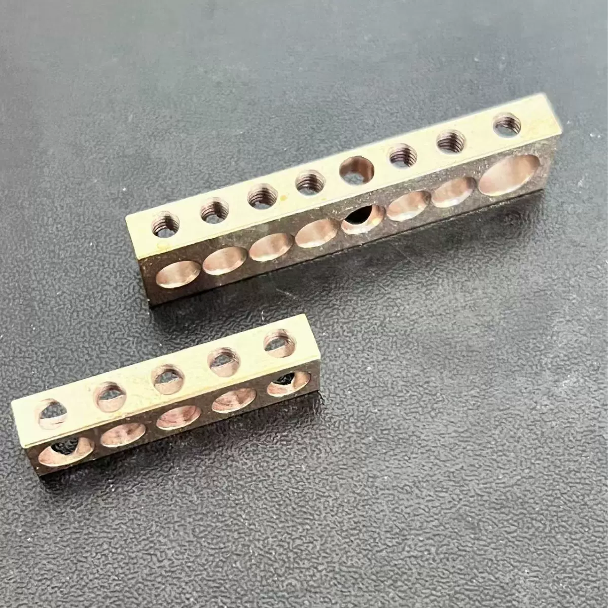 零地排铜条5孔7孔10孔智能电表铜接线柱线路板配电箱柜接地铜排