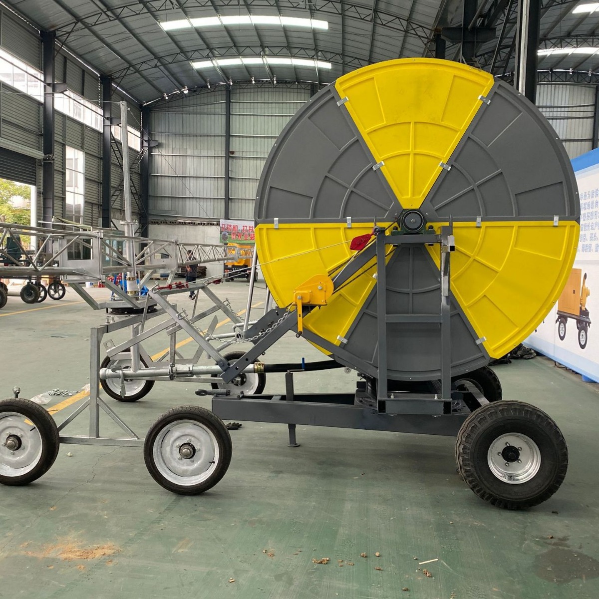 卷盘式全自动喷灌机 农用浇地设备大型旋转式淋灌机 高效节水喷灌