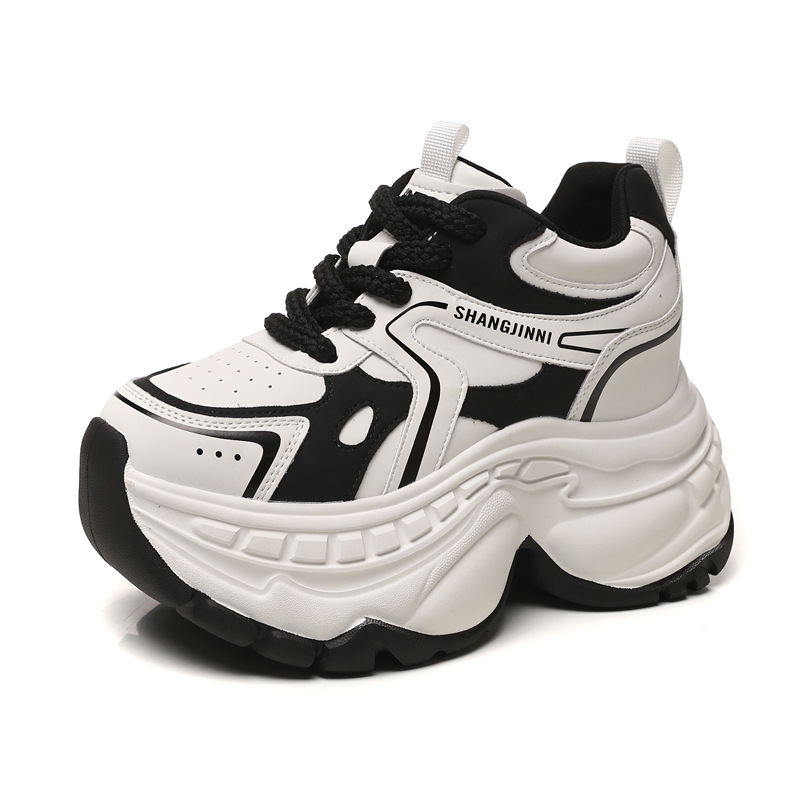 Giày sneaker nữ chunky đế dày HS6798-52 kiểu hot trend — Đen và trắng