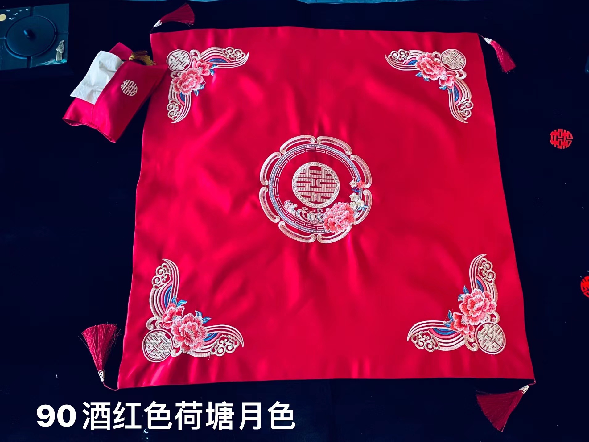 2022年新款酒红色中式刺绣花秀禾服喜帕红盖头结婚新娘头纱蒙头红