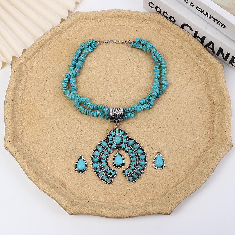 Casual Retro Geometric Alloy Turquoise Plating Unisex Earrings Necklace display picture 4
