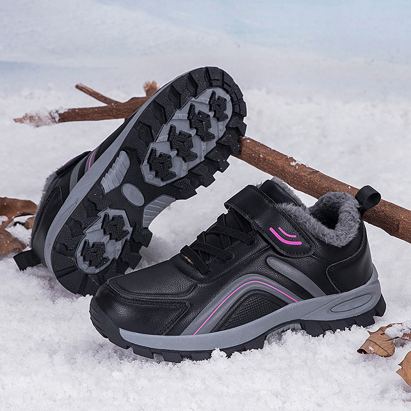 Nuevos zapatos para ancianos otoño e invierno para mujer, más zapatos de algodón grueso de terciopelo, zapatos deportivos antideslizantes para caminar, botas de nieve cálidas para mamá