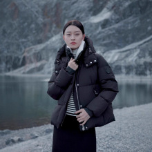 白鸭绒羽绒服女短款冬季新款韩版保暖宽松加厚面包服短女装短外套